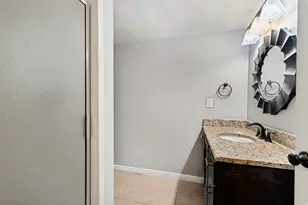 8188 S Clover Spring Ln E, Salt Lake City, UT 84121 - Photo 22