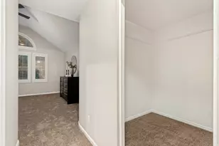 8188 S Clover Spring Ln E, Salt Lake City, UT 84121 - Photo 14