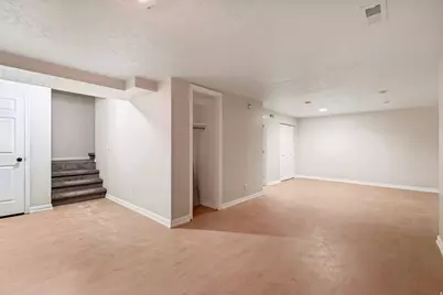 8188 S Clover Spring Ln E, Salt Lake City, UT 84121 - Photo 20