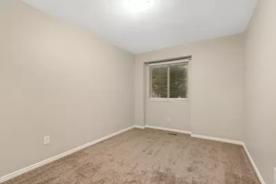 8188 S Clover Spring Ln E, Salt Lake City, UT 84121 - Photo 18