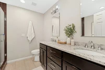 8188 S Clover Spring Ln E, Salt Lake City, UT 84121 - Photo 12