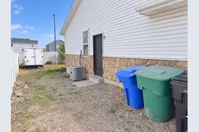 4728 W Travis Ln, West Jordan, UT 84088 - Photo 34