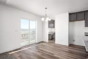 1045 W Alpine Ln, Grantsville, UT 84029 - Photo 14
