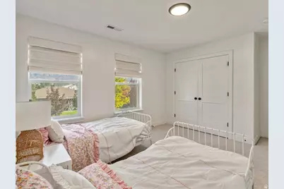 308 N 70 W, Vineyard, UT 84059 - Photo 38