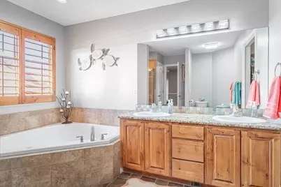 4710 S 5050 W, West Haven, UT 84401 - Photo 16