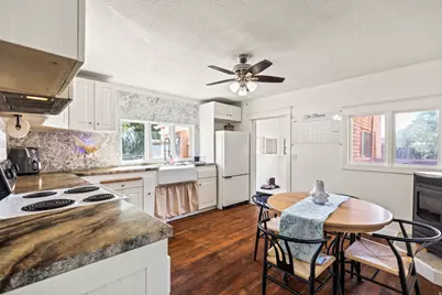 88 S State, Sigurd, UT 84657 - Photo 16