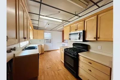 275 S 500 W, Price, UT 84501 - Photo 6