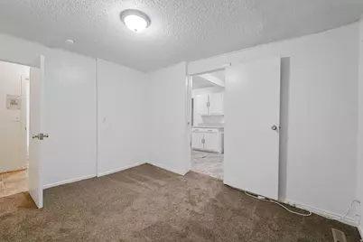 10689 S 2200 W, South Jordan, UT 84095 - Photo 10