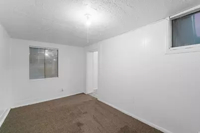 10689 S 2200 W, South Jordan, UT 84095 - Photo 12