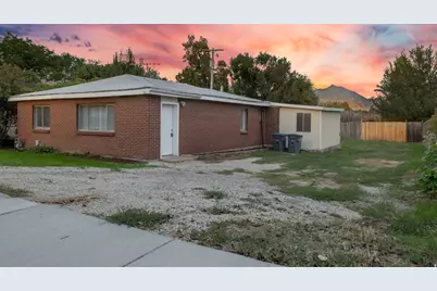10689 S 2200 W, South Jordan, UT 84095 - Photo 2