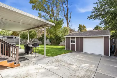 9477 S Kirkside Dr W, South Jordan, UT 84009 - Photo 38
