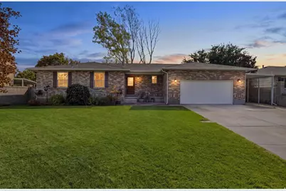 9477 S Kirkside Dr W, South Jordan, UT 84009 - Photo 2