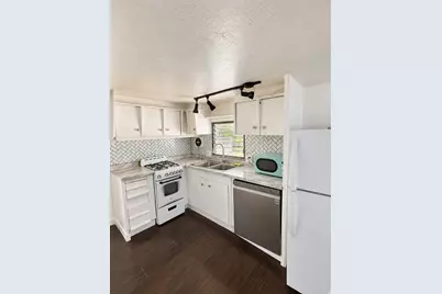 3420 S Westcrest W #14, West Valley, UT 84120 - Photo 2