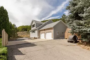 451 N Radford Ln, Eden, UT 84310 - Photo 2