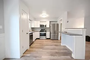 2521 N 400 E, North Logan, UT 84341 - Photo 6