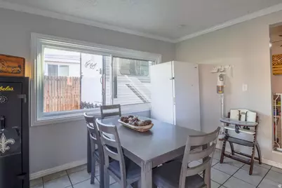 490 N Parkway Ave E, Tooele, UT 84074 - Photo 22