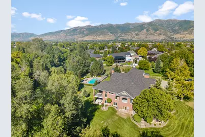 1818 S Blooming Grove Ln, Kaysville, UT 84037 - Photo 10