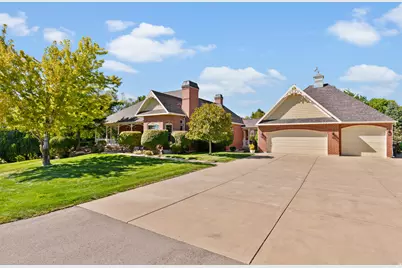 1818 S Blooming Grove Ln, Kaysville, UT 84037 - Photo 8