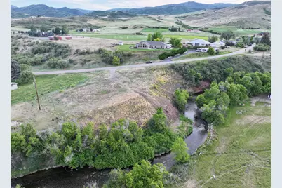 3025 N Morgan Valley Dr, Centerville, UT 84050 - Photo 6