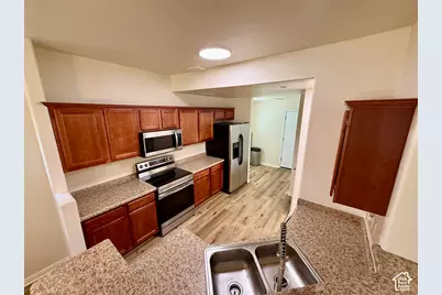 11432 S Oakmond Rd W, South Jordan, UT 84009 - Photo 38