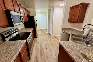 11432 S Oakmond Rd W, South Jordan, UT 84009 - Photo 8