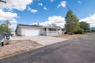 175 E 300 S, Beaver, UT 84713 - Photo 2