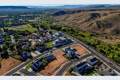 1240 Gallen Rd #12, Santa Clara, UT 84765 - Photo 4