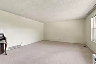 1110 W 4800 S, Salt Lake City, UT 84123 - Photo 8