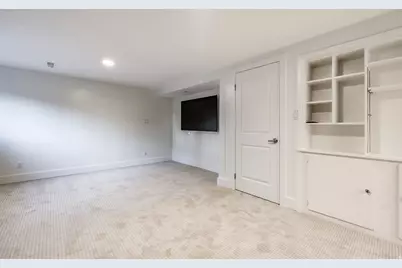 8505 S Kings Cove Dr E, Salt Lake City, UT 84121 - Photo 26