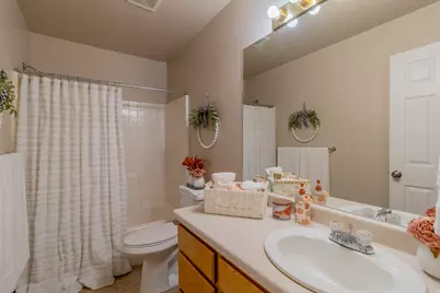 4623 S Blossom, Roy, UT 84067 - Photo 8