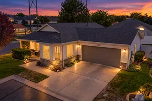 4623 S Blossom, Roy, UT 84067 - Photo 2