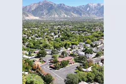 495 E 5600 S, Murray, UT 84107 - Photo 4