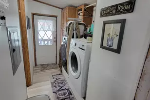 3860 S Midland Dr, Roy, UT 84067 - Photo 32
