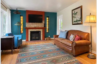 698 W 3800 S, Bountiful, UT 84010 - Photo 4