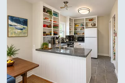 698 W 3800 S, Bountiful, UT 84010 - Photo 6
