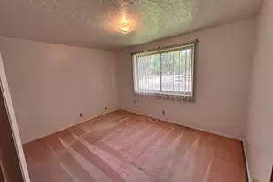 400 S Roosevelt Cir E, Roosevelt, UT 84066 - Photo 8