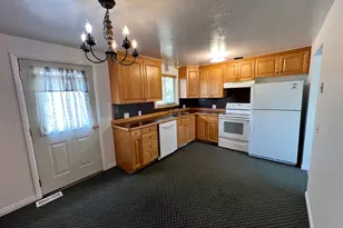 400 S Roosevelt Cir E, Roosevelt, UT 84066 - Photo 4