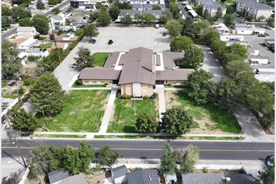 8825 S Monroe St, Sandy, UT 84070 - Photo 2