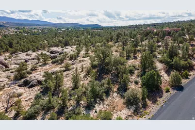 548 N Rock Garden Ln, Dammeron Valley, UT 84783 - Photo 10