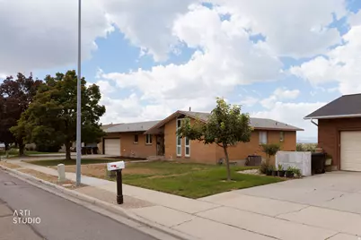 1303 N Lakeview Dr, Provo, UT 84604 - Photo 2