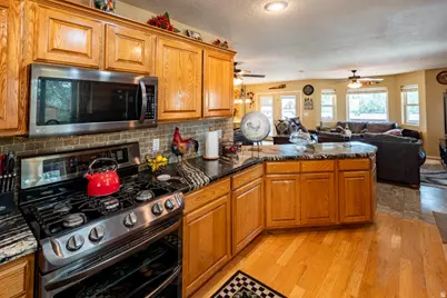 84 N Sundance Kid Trl #38, Veyo, UT 84782 - Photo 4