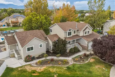 13106 S South Blaze Ct W, Riverton, UT 84065 - Photo 2