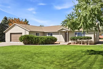 90 Center St, Meadow, UT 84644 - Photo 4