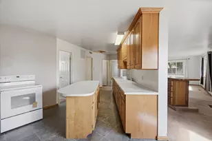 90 Center St, Meadow, UT 84644 - Photo 12
