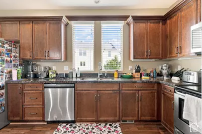 11361 S Oakmond Rd W, South Jordan, UT 84009 - Photo 12
