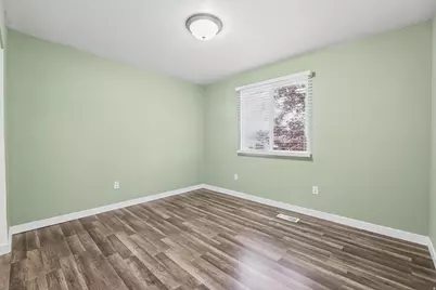 12901 S 1980 W, Riverton, UT 84065 - Photo 14