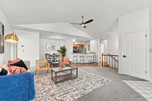 246 W 925 N, Bountiful, UT 84010 - Photo 4