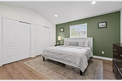 2410 S Black Village Ct W, West Valley, UT 84119 - Photo 16
