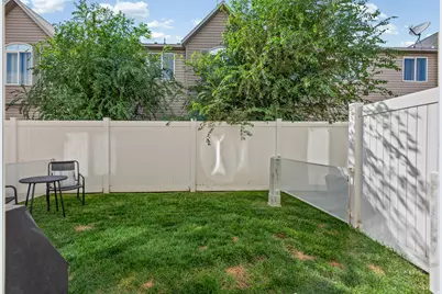2410 S Black Village Ct W, West Valley, UT 84119 - Photo 24