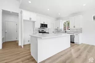 489 E 7800 S, Midvale, UT 84047 - Photo 10
